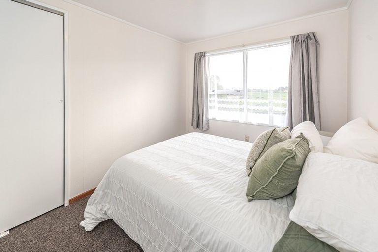 Photo of property in 21 Oturi Road, Waverley, 4510