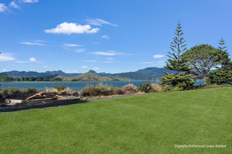 Photo of property in 30 Taniwha Place, Matarangi, 3592