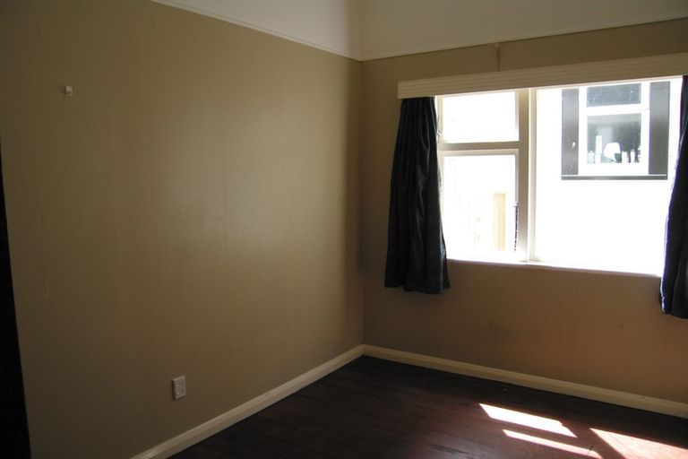 Photo of property in 23 Wilson Street, Newtown, Wellington, 6021