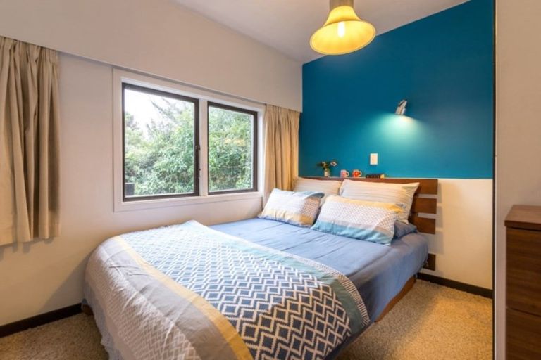 Photo of property in 89 Black Rock Road, Newlands, Wellington, 6037