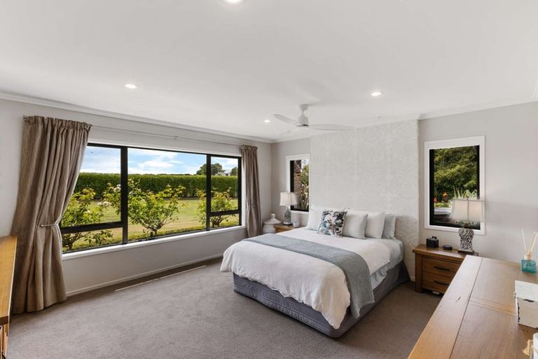 Photo of property in 17 Millbrook Drive, Waiuku, 2683