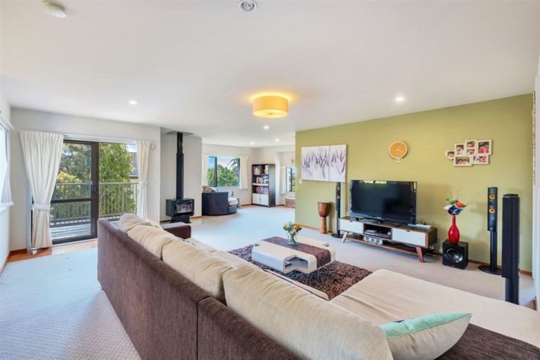 Photo of property in 7 San Lorenzo Rise, Henderson, Auckland, 0612