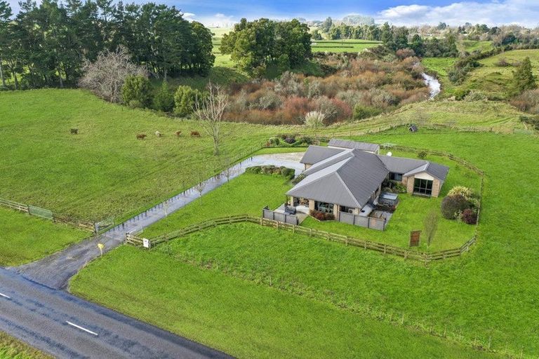 Photo of property in 18 Bird Road, Pirongia, Te Awamutu, 3876
