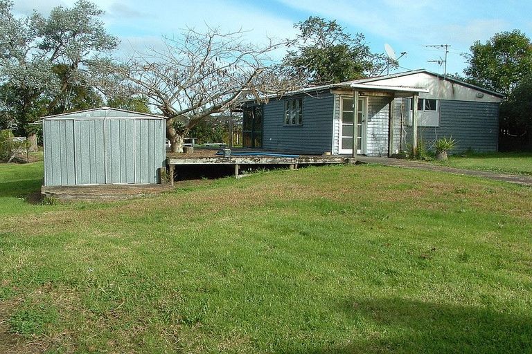 Photo of property in 351 Main Road, Huapai, Kumeu, 0810