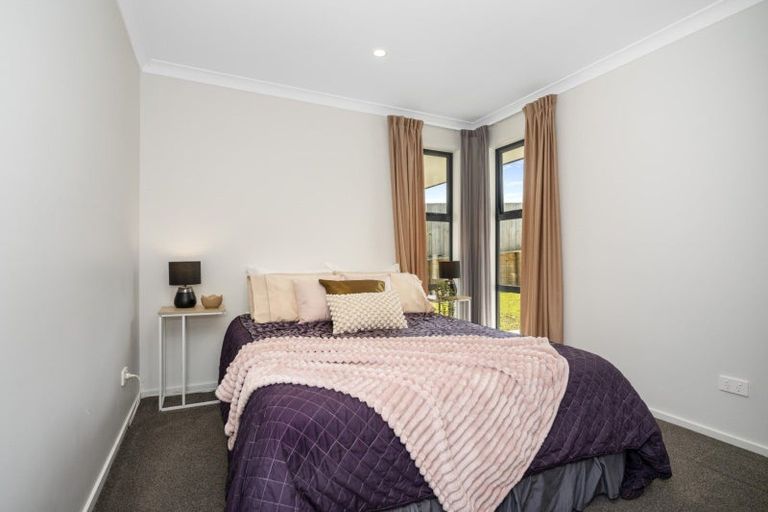 Photo of property in 4 Oyster Place, Omokoroa, 3114