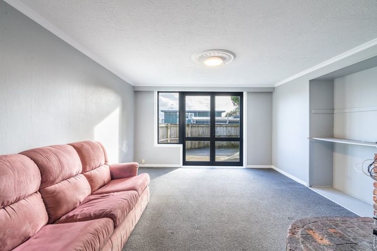 Photo of property in 8 Clifton Street, Windsor, Invercargill, 9810