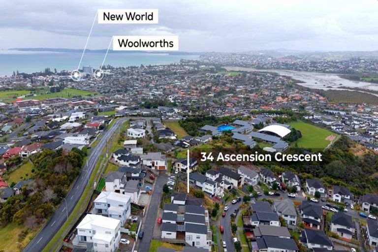 Photo of property in 34 Ascension Crescent, Orewa, 0931