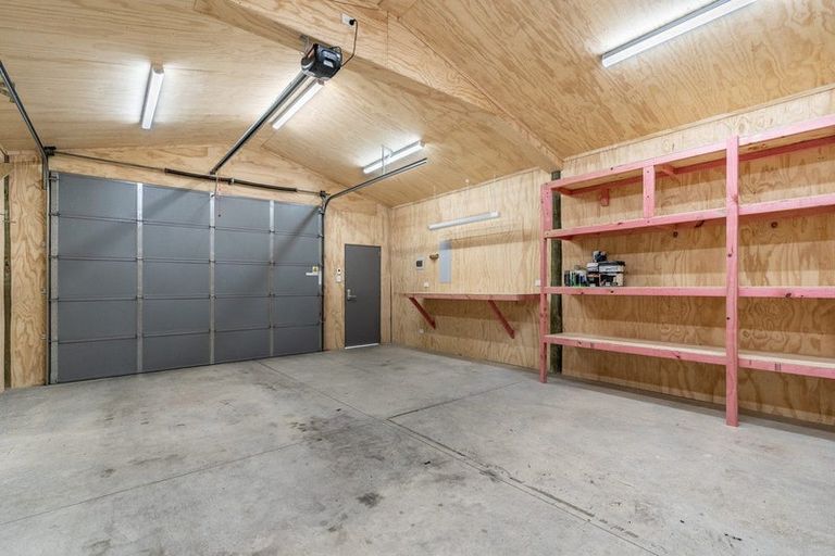 Photo of property in 10 Seymour Street, Gore, 9710