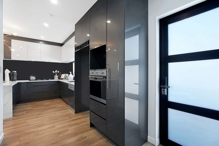 Photo of property in 16 Laquinta Place, Flat Bush, Auckland, 2019