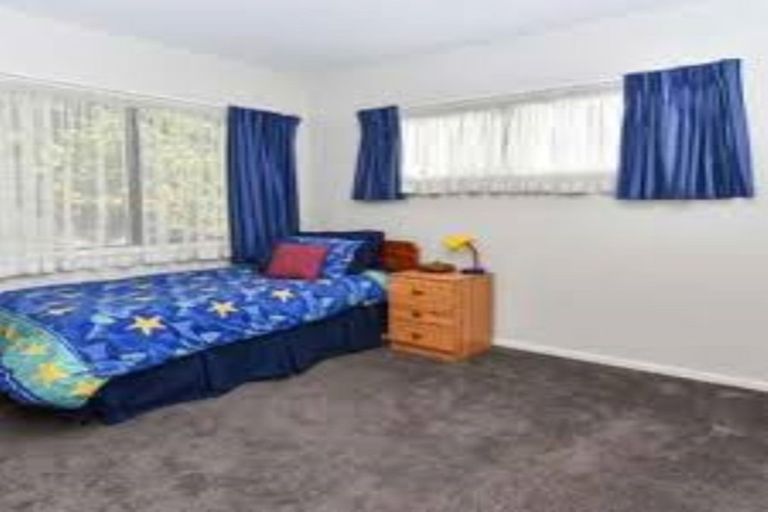 Photo of property in 130 Great South Road, Takanini, 2112