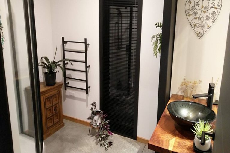 Photo of property in 31 Kaihihi Road, Okato, New Plymouth, 4381