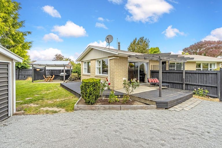 Photo of property in 16 Harling Avenue, Hillmorton, Christchurch, 8025