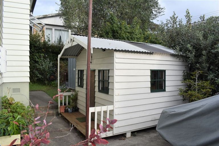Photo of property in 2/33 Egremont Street, Belmont, Auckland, 0622