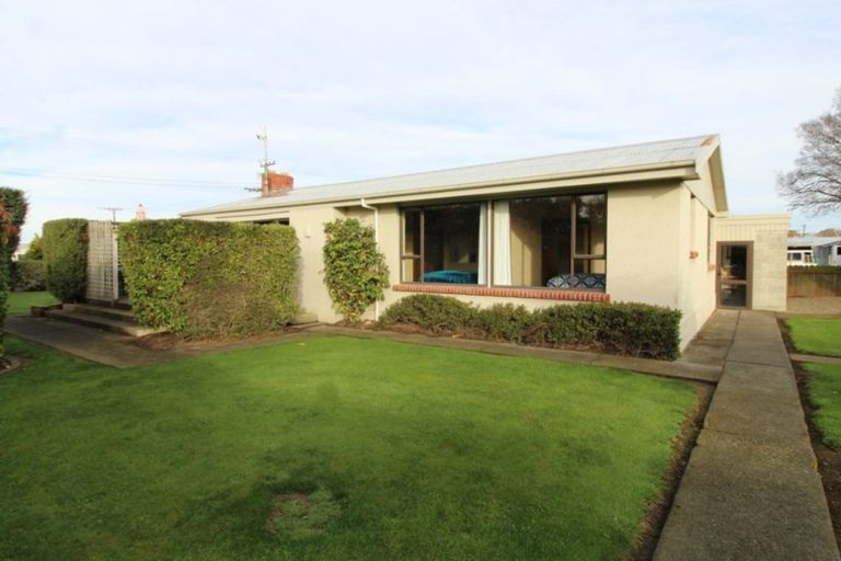 Photo of property in 40 Moore Road, Winton, 9781