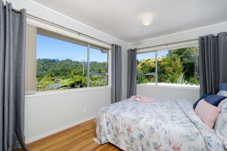 Photo of property in 42 Kitewaho Road, Swanson, Auckland, 0816