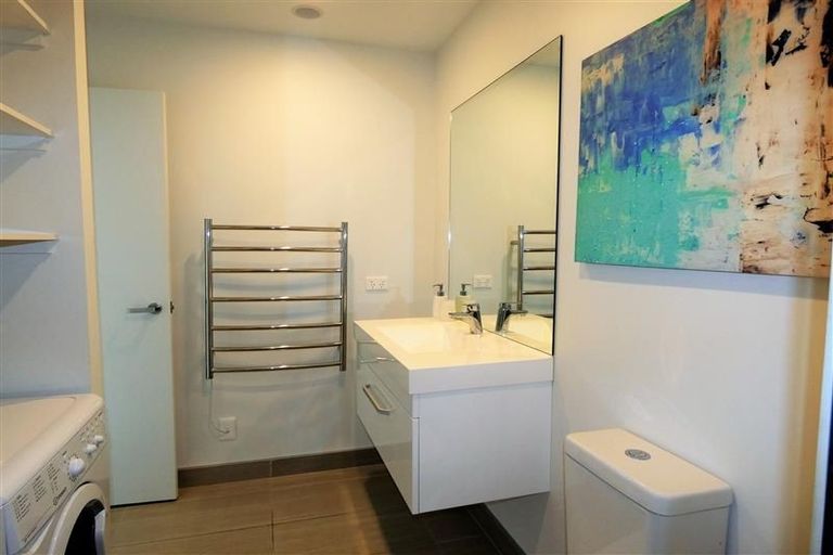 Photo of property in 801/18 Saint Martins Lane, Grafton, Auckland, 1010