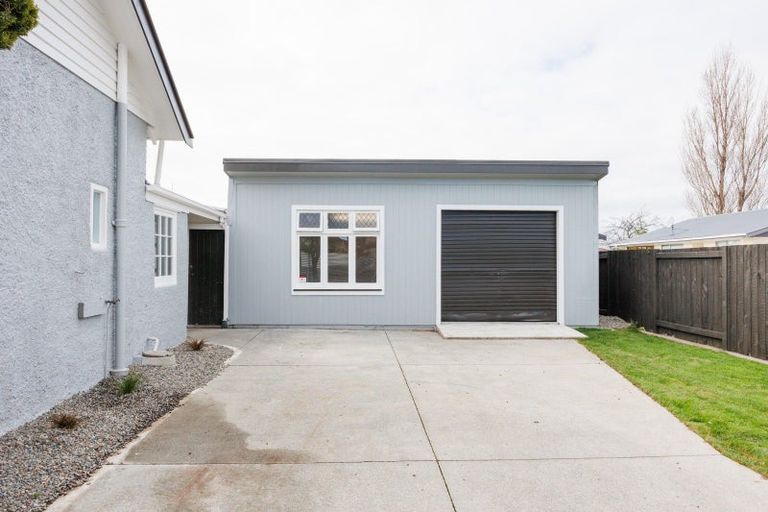 Photo of property in 972 Tremaine Avenue, Roslyn, Palmerston North, 4414