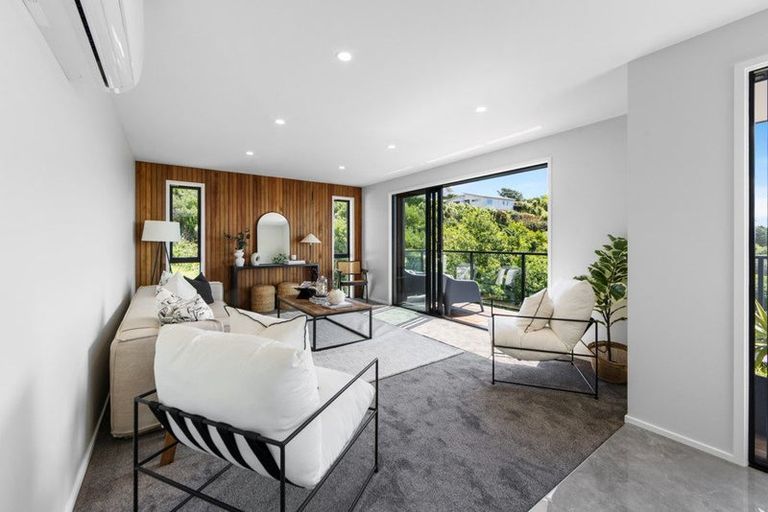 Photo of property in 307a Mount Pleasant Road, Mount Pleasant, Christchurch, 8081