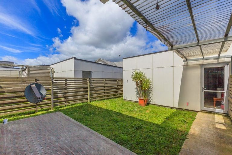 Photo of property in 14 Kauri Drive, Takanini, 2112