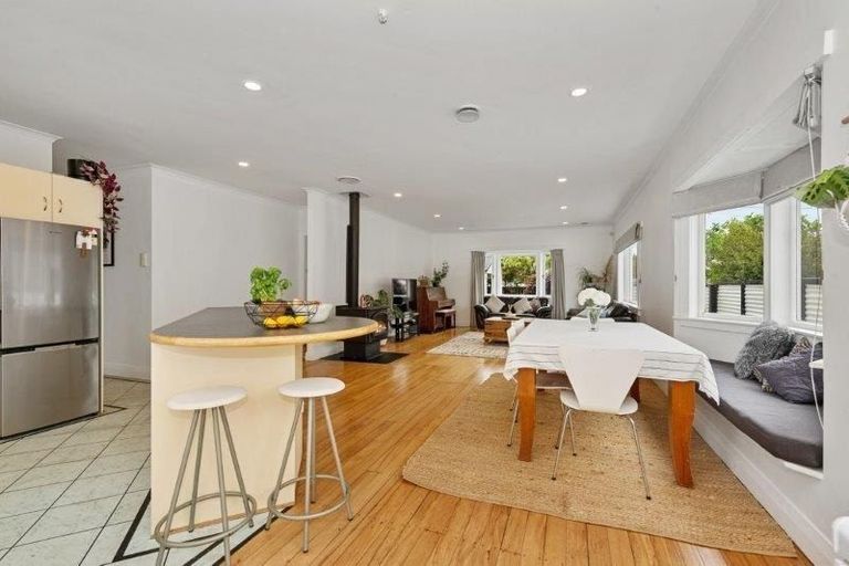 Photo of property in 92 Nixon Street, Hamilton East, Hamilton, 3216