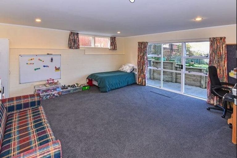 Photo of property in 75 Angelo Avenue, Howick, Auckland, 2014