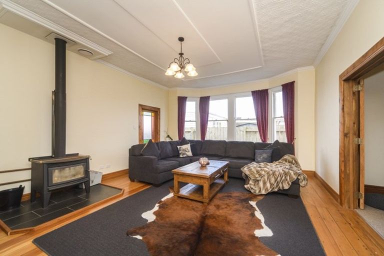 Photo of property in 161 Bridge Street, Bulls, 4818