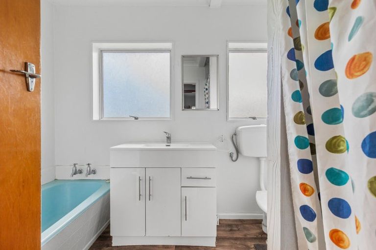 Photo of property in 23 Stirling Street, Levin, 5510