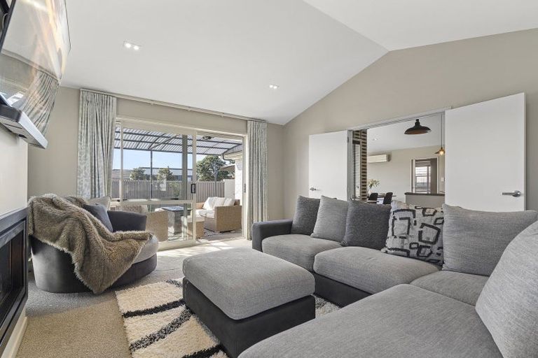 Photo of property in 63 Golden Sands Drive, Papamoa Beach, Papamoa, 3118