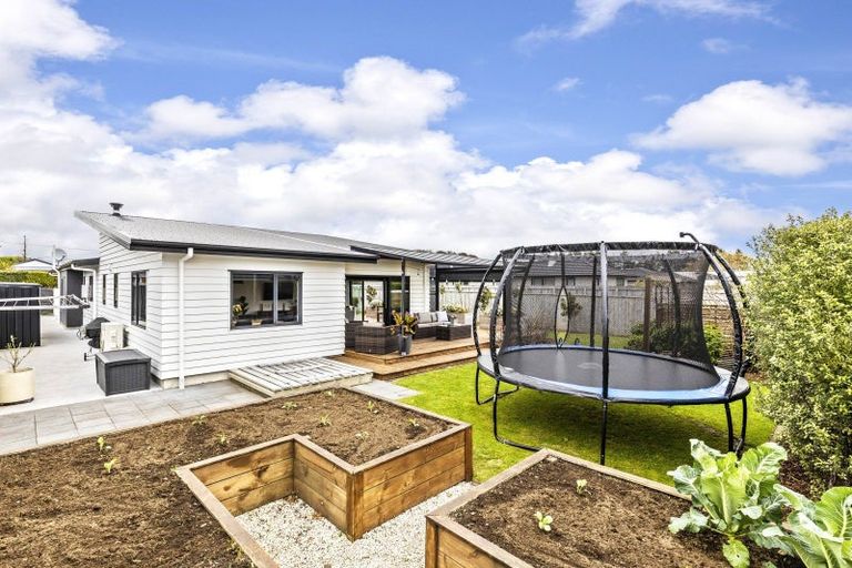 Photo of property in 21 Smith Street, Lepperton, New Plymouth, 4373