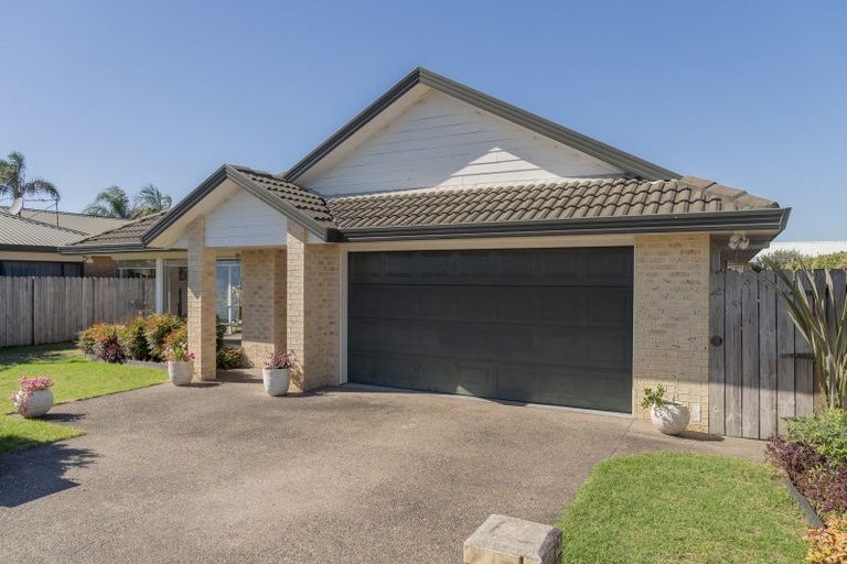 Photo of property in 9 Park Lane, Whitianga, 3510