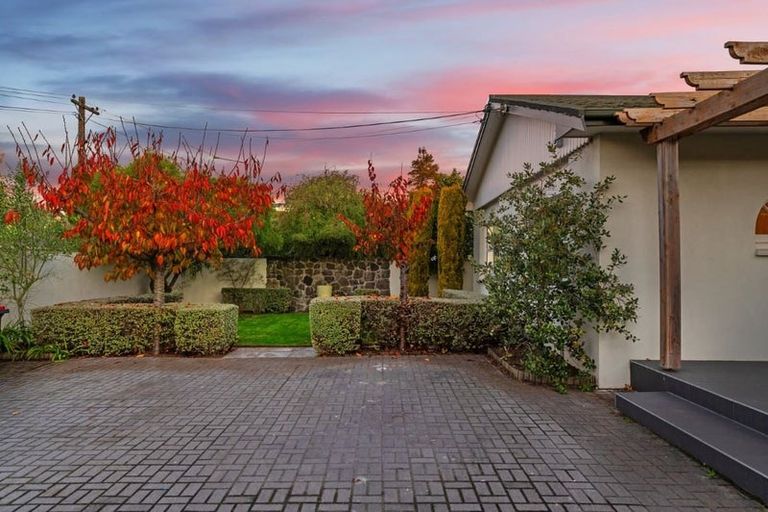 Photo of property in 9 Barrington Street, Somerfield, Christchurch, 8024