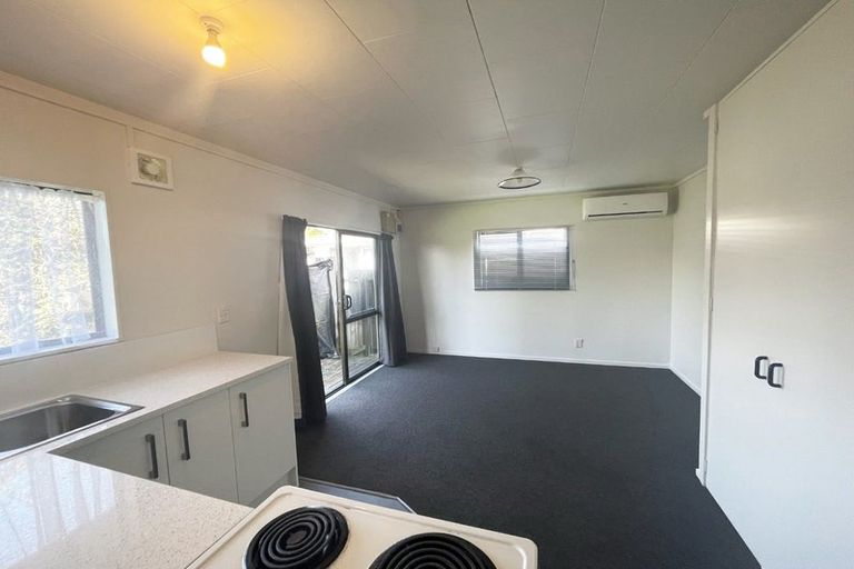 Photo of property in 1/6a Waterview Road, Favona, Auckland, 2024