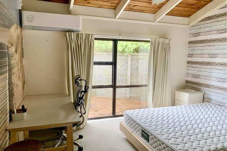 Photo of property in 161 West Harbour Drive, West Harbour, Auckland, 0618