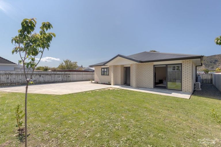Photo of property in 1169a Taita Drive, Taita, Lower Hutt, 5011