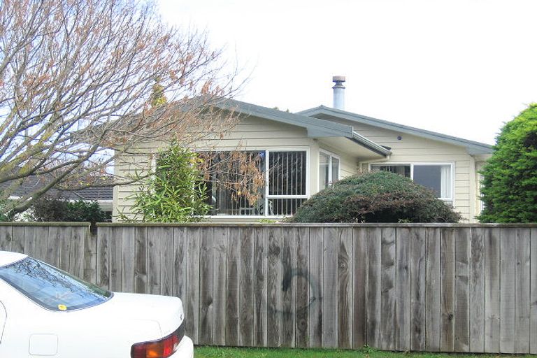 Photo of property in 89 Eatwell Avenue, Paraparaumu Beach, Paraparaumu, 5032