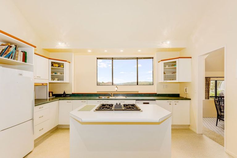 Photo of property in 14 Portage Place, Whitby, Porirua, 5024