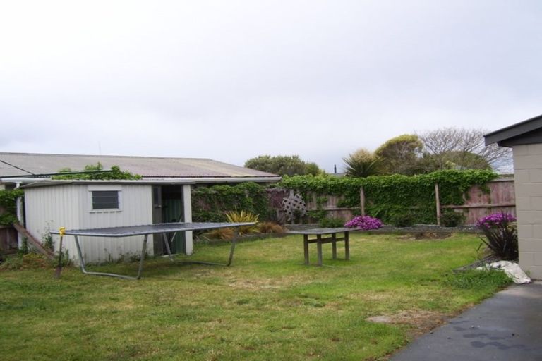 Photo of property in 27 Monowai Crescent, North New Brighton, Christchurch, 8083