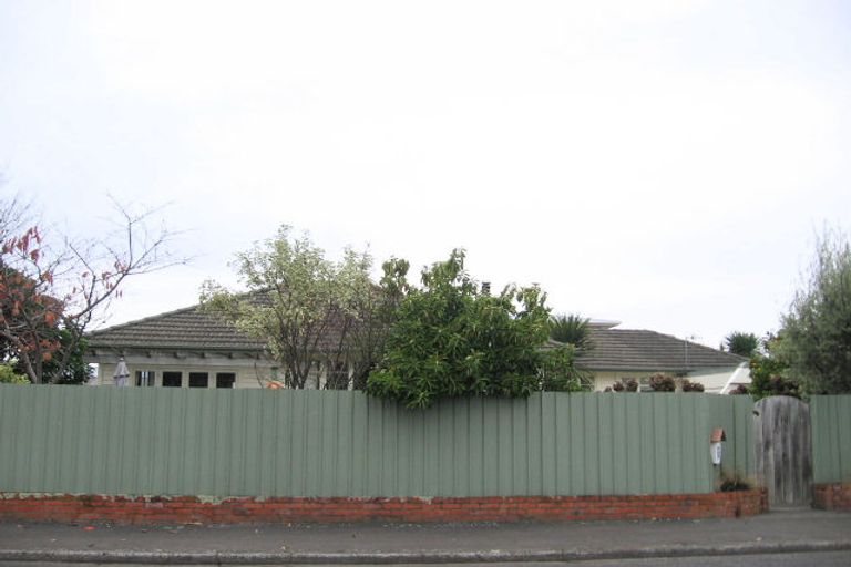 Photo of property in 24 Flanders Avenue, Onekawa, Napier, 4110