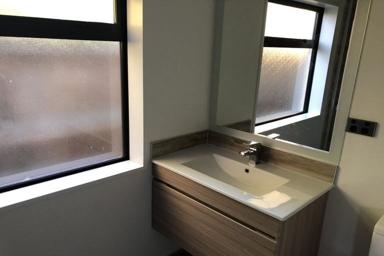 Photo of property in 4/17 Delph Street, Avonhead, Christchurch, 8042