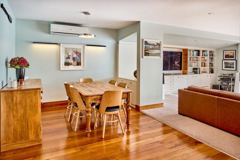 Photo of property in 14 Grafton Road, Roseneath, Wellington, 6011