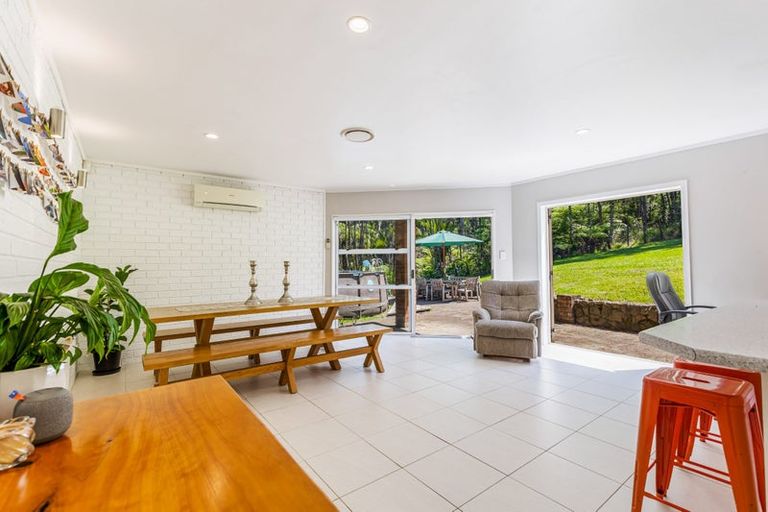 Photo of property in 17 Yelash Road, Massey, Auckland, 0614