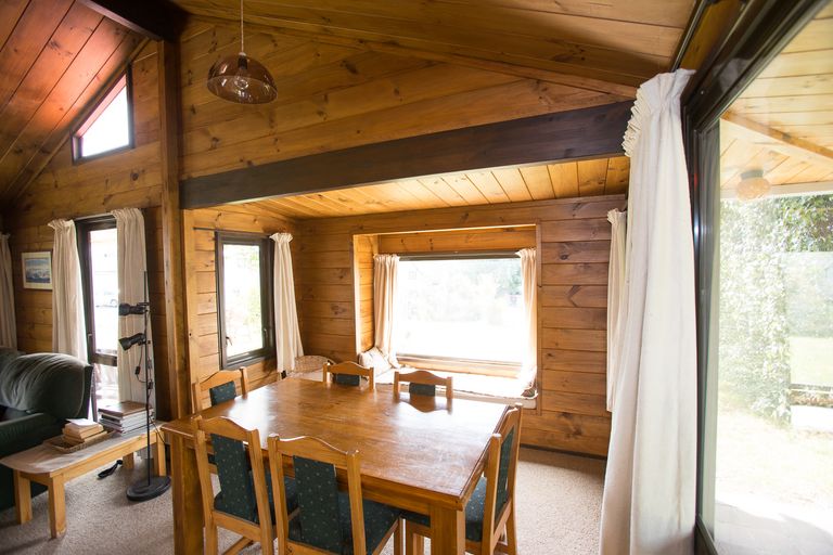 Photo of property in 32 Murray Place, Lake Tekapo, 7999