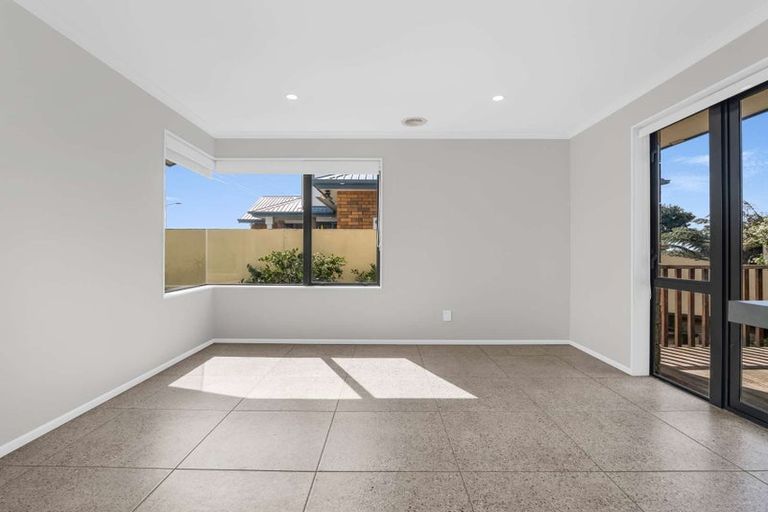 Photo of property in 135 Baverstock Road, Nawton, Hamilton, 3200