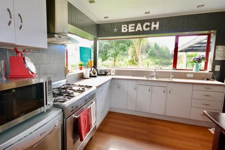 Photo of property in 2666a Waihi Whangamata Road, Whangamata, 3691