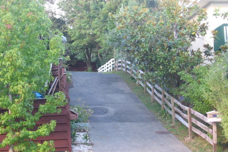 Photo of property in 1/98 Velma Road, Hillcrest, Auckland, 0627