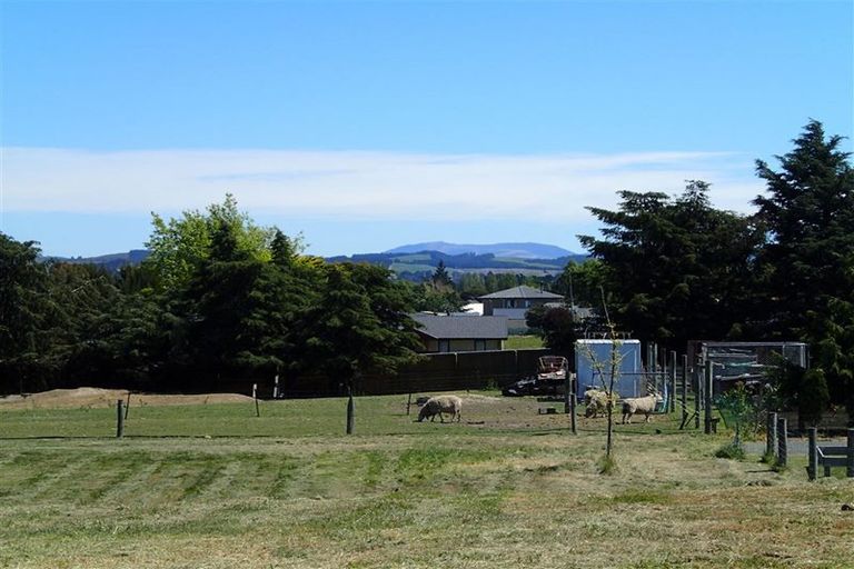 Photo of property in 66b Osborne Road, Amberley, 7410