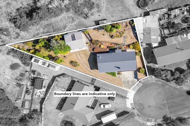 Photo of property in 33 Mountainview Terrace, Otaki Beach, Otaki, 5512