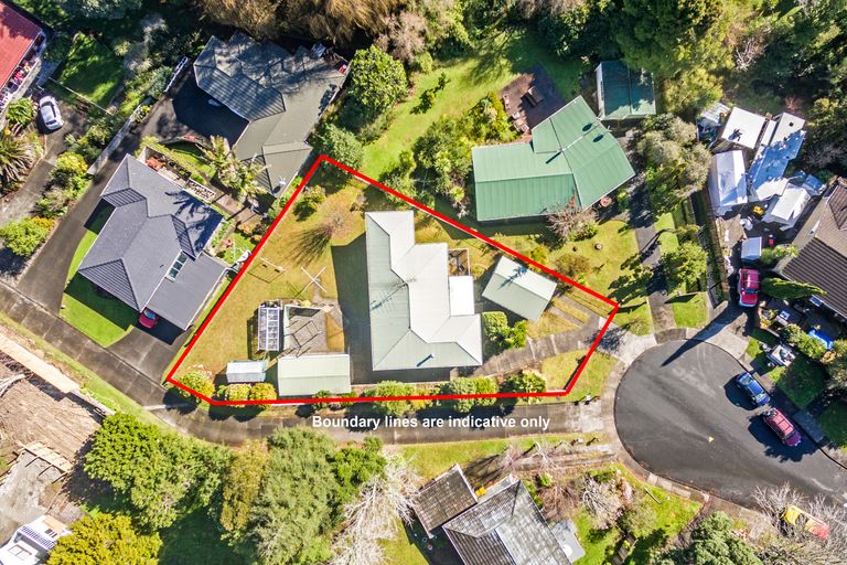 Photo of property in 18 Carina Crescent, Torbay, Auckland, 0630
