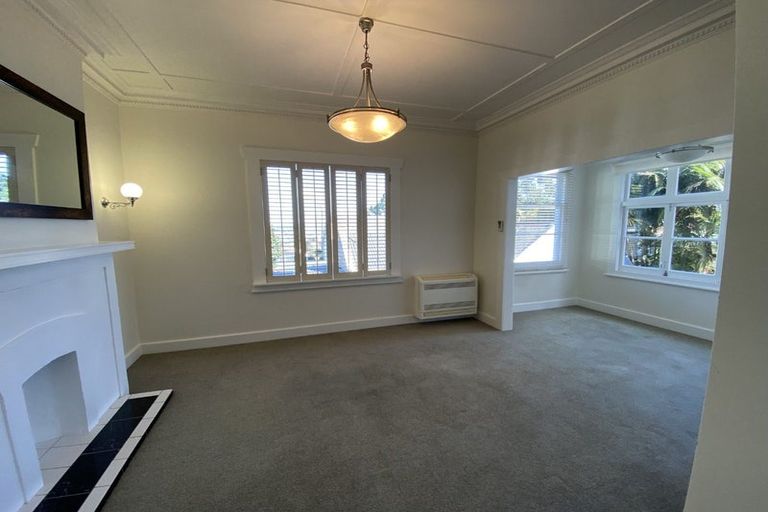 Photo of property in 15 Hillside Crescent South, Leigh, Auckland, 0985