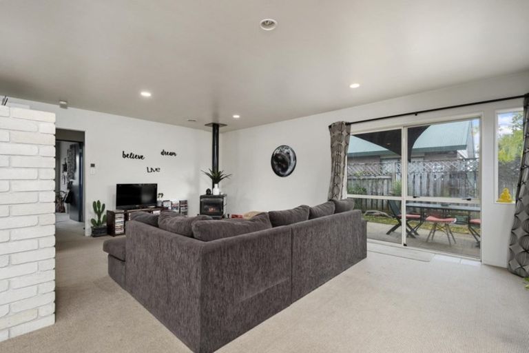 Photo of property in 90 Evans Road, Papamoa Beach, Papamoa, 3118